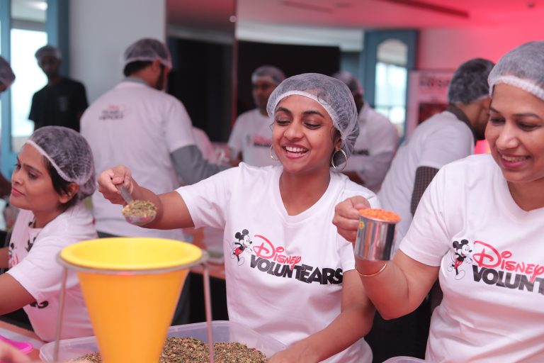 Disney and Star India Take Part in Largest Meal Packing Activity for Rise Against Hunger India by Packing 700,000 Meals