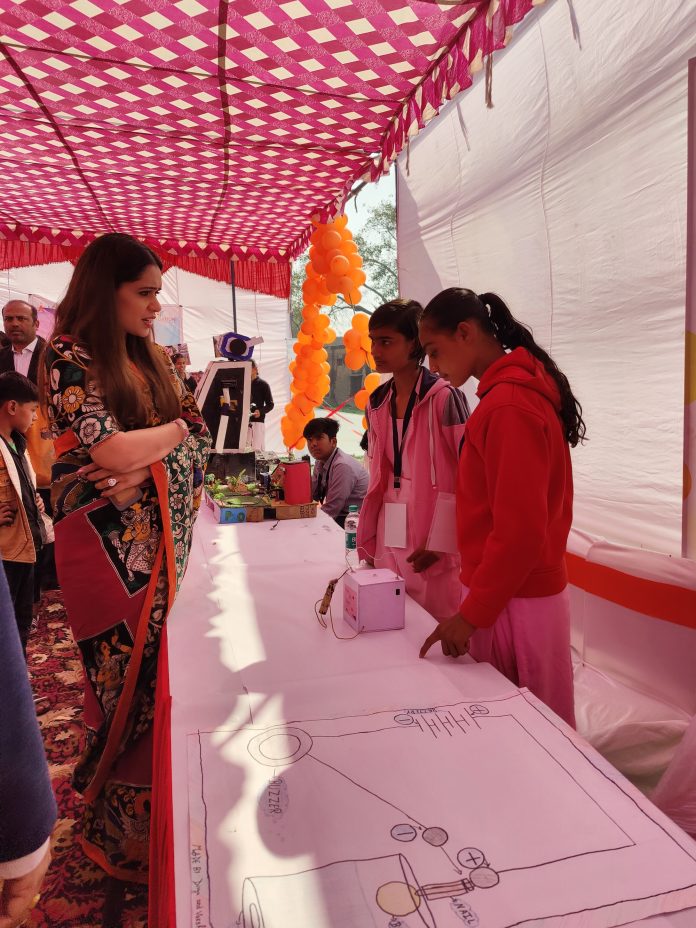 Government school students participated in the Parwaaz Science Exhibition organised by the M3M Foundation1