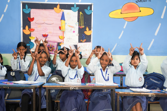 WattPower Brings Clean Energy to Schools, Supporting Infrastructure Growth and Awareness on Solar Power Adoption1 (2)